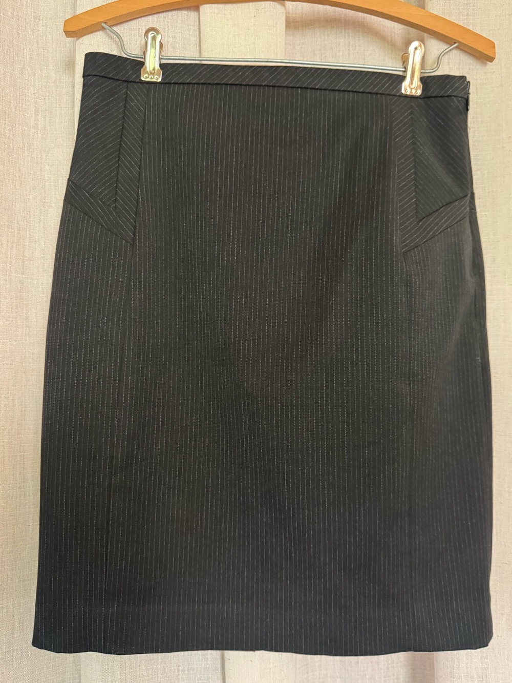 Express Design Studio black pin-striped pencil skirt 90053 Women's Size 4
